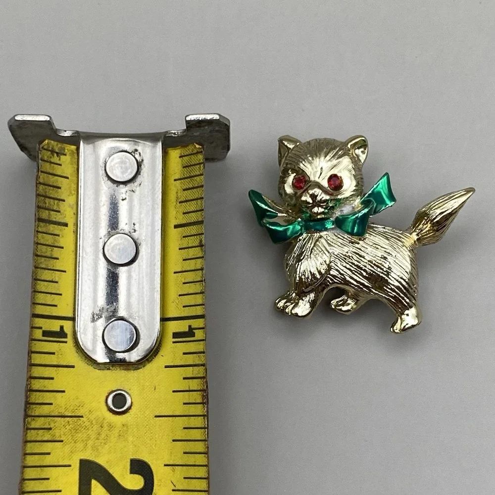 Vintage Holiday Dog Fox Cat‎ Rhinestone Enameled Christmas Pin Brooch Gold Tone